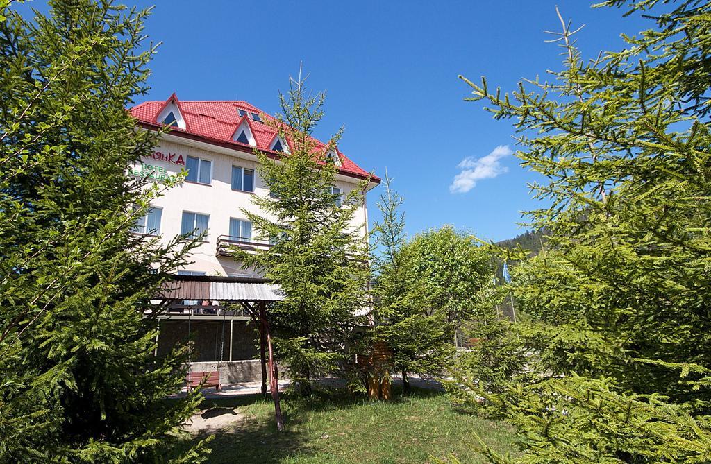 Kamyanka Hotell Mizhhirya  Exteriör bild